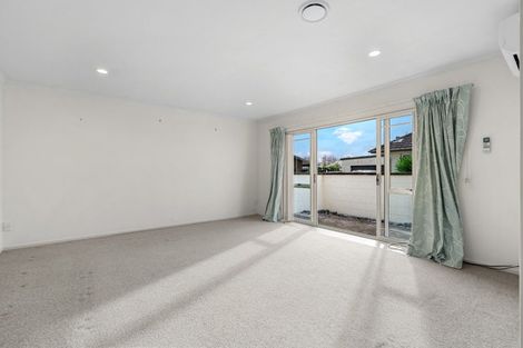 Photo of property in 68 Grey Street, Cambridge, 3434