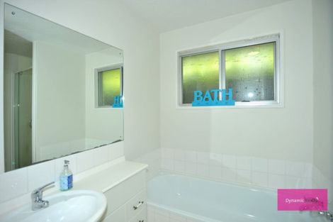 Photo of property in 17 Witbrock Crescent, Burnside, Christchurch, 8053