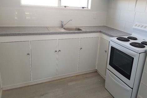 Photo of property in 46 Awamutu Grove, Waiwhetu, Lower Hutt, 5010