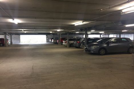 Photo of property in Luxford Villas, 115/72 Herald Street, Berhampore, Wellington, 6023