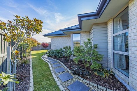 Photo of property in 11 Rossall Crescent, Rolleston, 7615