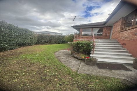 Photo of property in 8 Boyd Avenue, Mangere Bridge, Auckland, 2022
