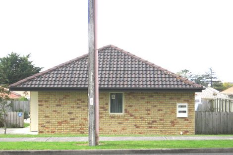 Photo of property in 176 Bruce Mclaren Road, Henderson, Auckland, 0612