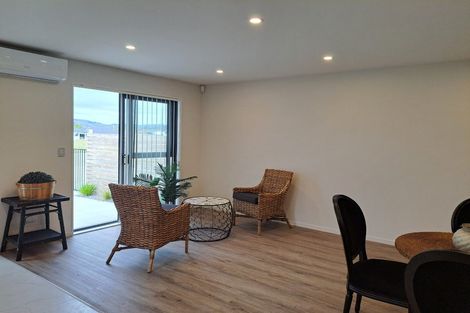 Photo of property in 20 Rorotu Avenue, Karaka, Papakura, 2113
