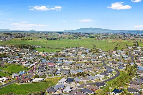 Photo of property in 19 Everton Place, Grandview Heights, Hamilton, 3200