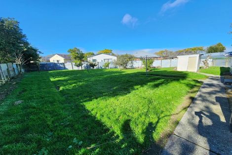 Photo of property in 2 Townshend Place, West End, Palmerston North, 4412