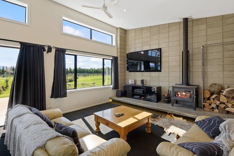 Photo of property in 51 Swamp Road, Loburn, Rangiora, 7472