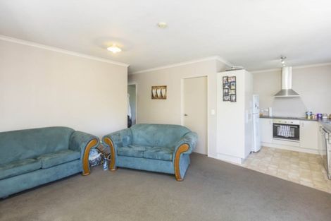 Photo of property in 32a Aniseed Grove, Timberlea, Upper Hutt, 5018