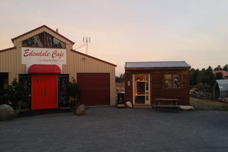 Photo of property in 888 Sandy Knolls Road, West Melton, 7675