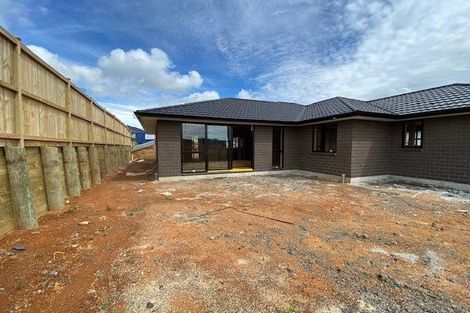 Photo of property in 3 Aitkenhead Street, Pokeno, 2402