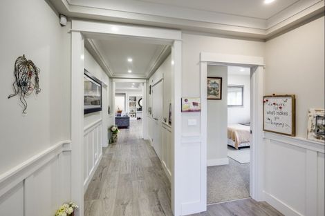 Photo of property in 2 Hurunui Drive, Te Awa, Napier, 4110