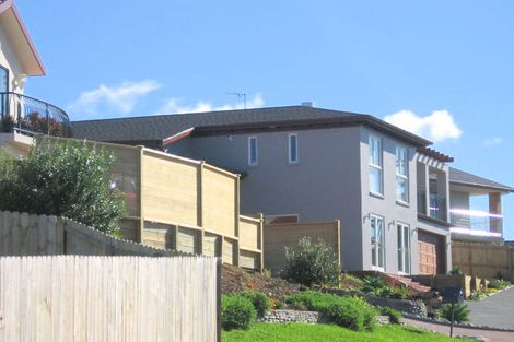 Photo of property in 67 San Valentino Drive, Henderson, Auckland, 0612