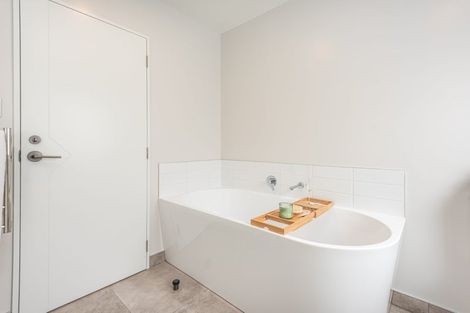 Photo of property in 9 Kakapo Lane, Redwood, Christchurch, 8051