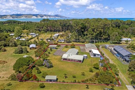 Photo of property in 95 Ymca Road, Mahia, 4198