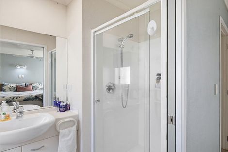 Photo of property in 79 Riverton Drive, Randwick Park, Auckland, 2105