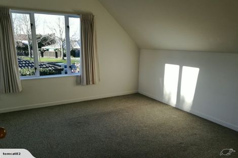 Photo of property in 18 Witbrock Crescent, Burnside, Christchurch, 8053