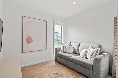 Photo of property in 37 Myles Way, Lower Shotover, Queenstown, 9304