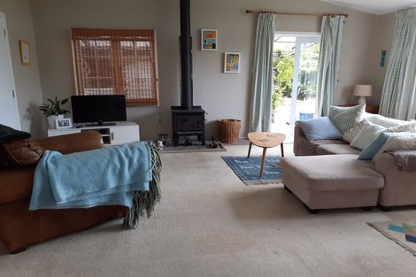 Photo of property in 24 Uenuku Avenue, Raglan, 3225