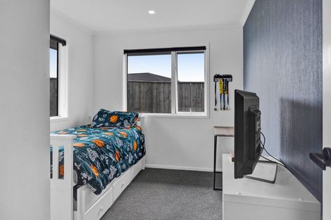 Photo of property in 42 County Drive, Hawera, 4610