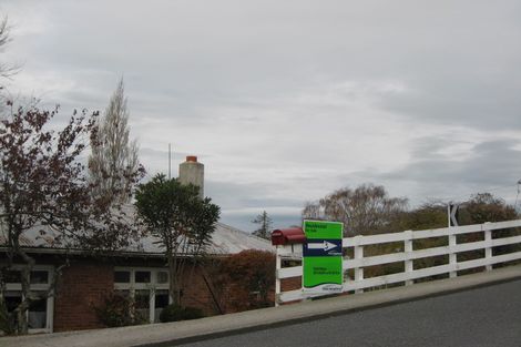 Photo of property in 3 Lewin Street, Balclutha, 9230