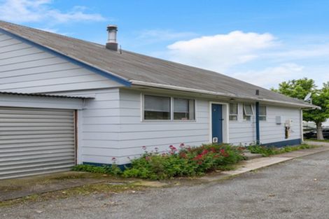 Photo of property in 2/42 Holdaway Street, Riversdale, Blenheim, 7201