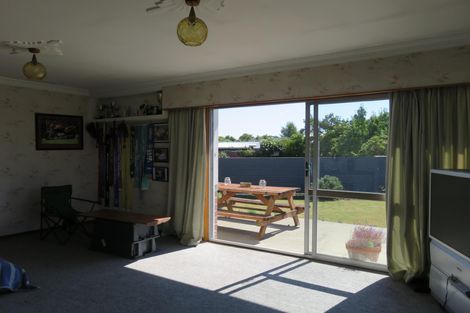 Photo of property in 10 George Street, Pleasant Point, 7903