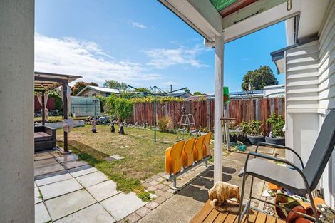 Photo of property in 192 Pacific Road, North New Brighton, Christchurch, 8083