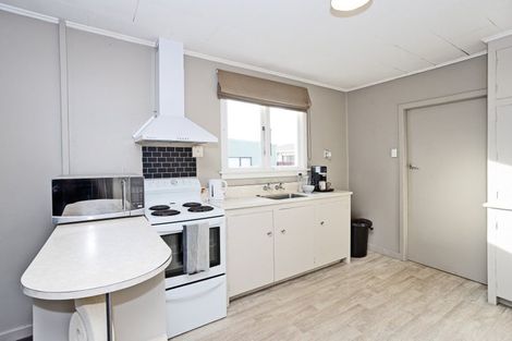 Photo of property in 8a Maitland Street, Strathern, Invercargill, 9812