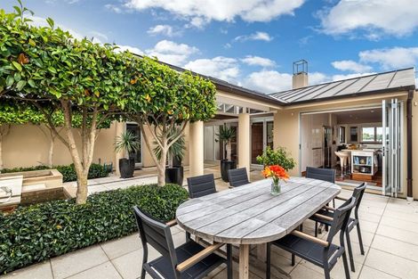 Photo of property in 7 Eric Price Avenue, Takapuna, Auckland, 0620