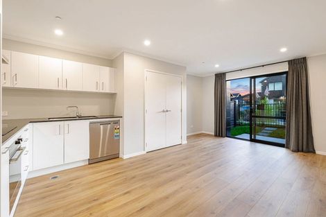 Photo of property in 6 Whakato Avenue, Kumeu, 0810