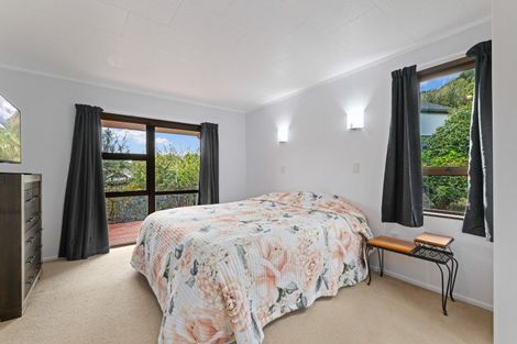 Photo of property in 6 Moana View Road, Waikawa, Picton, 7220