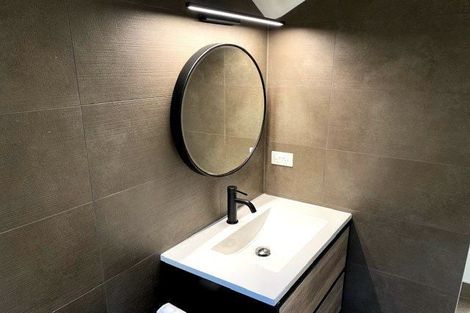 Photo of property in 28 Kokiri Street, Te Atatu South, Auckland, 0610