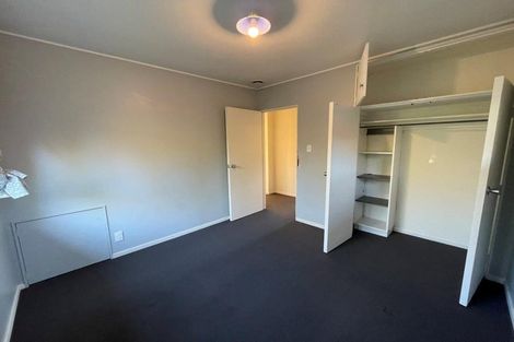 Photo of property in 43 Meadway, Sunnyhills, Auckland, 2010
