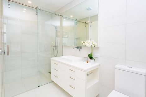 Photo of property in 80c Clyde Road, Ilam, Christchurch, 8041