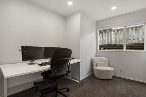 Photo of property in 3/24 Corunna Road, Milford, Auckland, 0620