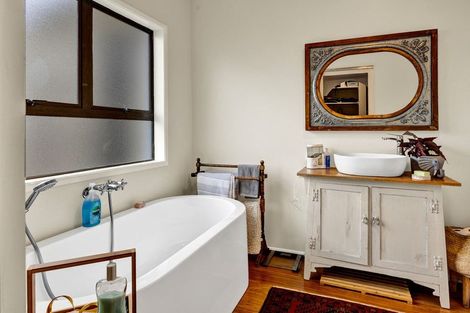 Photo of property in 35 Brown Street, Inglewood, 4330