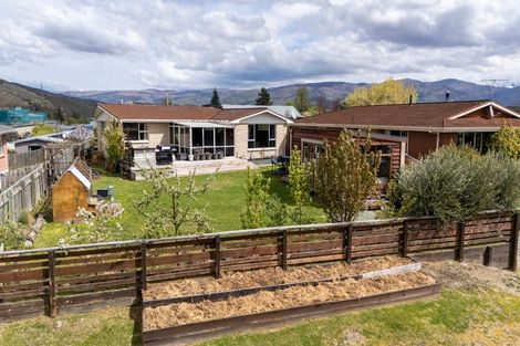 Photo of property in 60 Donegal Street, Cromwell, 9310