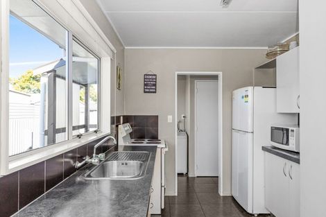 Photo of property in 2/17 Atherfold Crescent, Greenmeadows, Napier, 4112