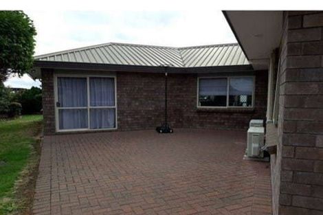 Photo of property in 1 Green Lane, Pukekohe, 2120