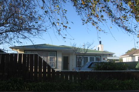 Photo of property in 77 Seddon Street, Takaro, Palmerston North, 4412