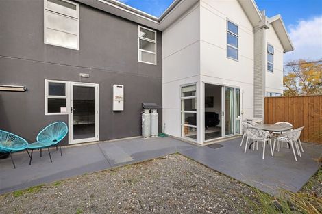 Photo of property in 2/88 Mathesons Road, Phillipstown, Christchurch, 8011