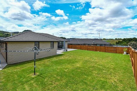 Photo of property in 10 Helenvale Crescent, Pokeno, 2402