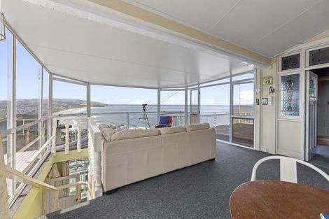 Photo of property in 113 Cliffs Road, Saint Clair, Dunedin, 9012