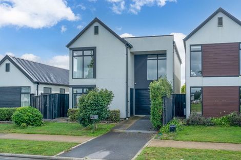 Photo of property in 79 Faringdon Boulevard, Rolleston, 7615