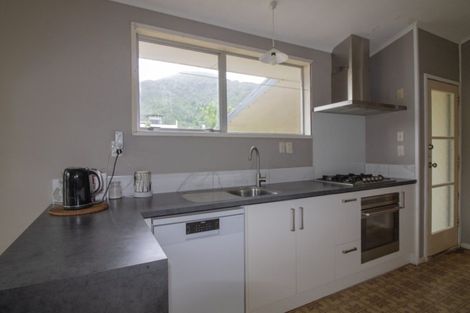 Photo of property in 1 Ruakaka Avenue, Te Aroha, 3320