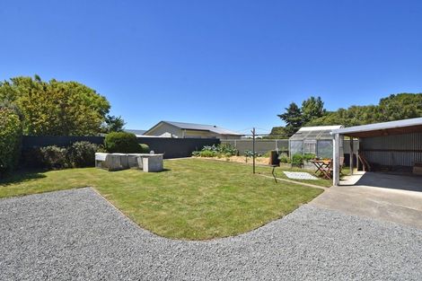 Photo of property in 76 Adamson Crescent, Glengarry, Invercargill, 9810