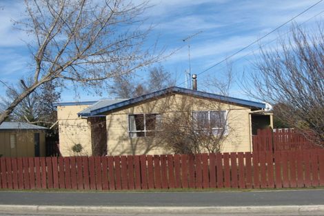 Photo of property in 86 Caulfeild Street, Ranfurly, 9332