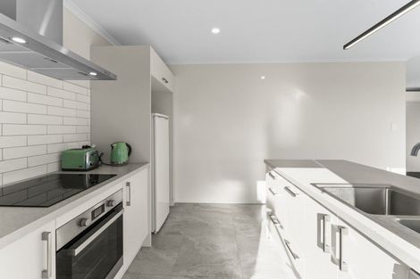 Photo of property in 68 Heartwood Avenue, Omokoroa, 3114