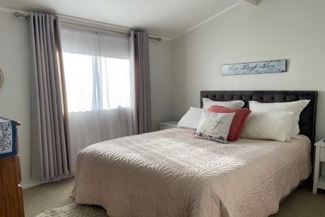 Photo of property in 60a Pemberton Crescent, Greerton, Tauranga, 3112