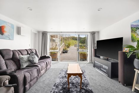 Photo of property in 2195 Waimarama Road, Waimarama, Havelock North, 4294